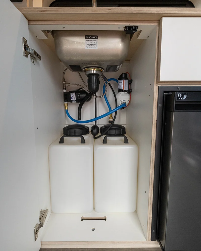 LV7 Under Sink Storage