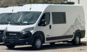 2026 LV5 Artemis Edition - White 0867 (4 of 7)