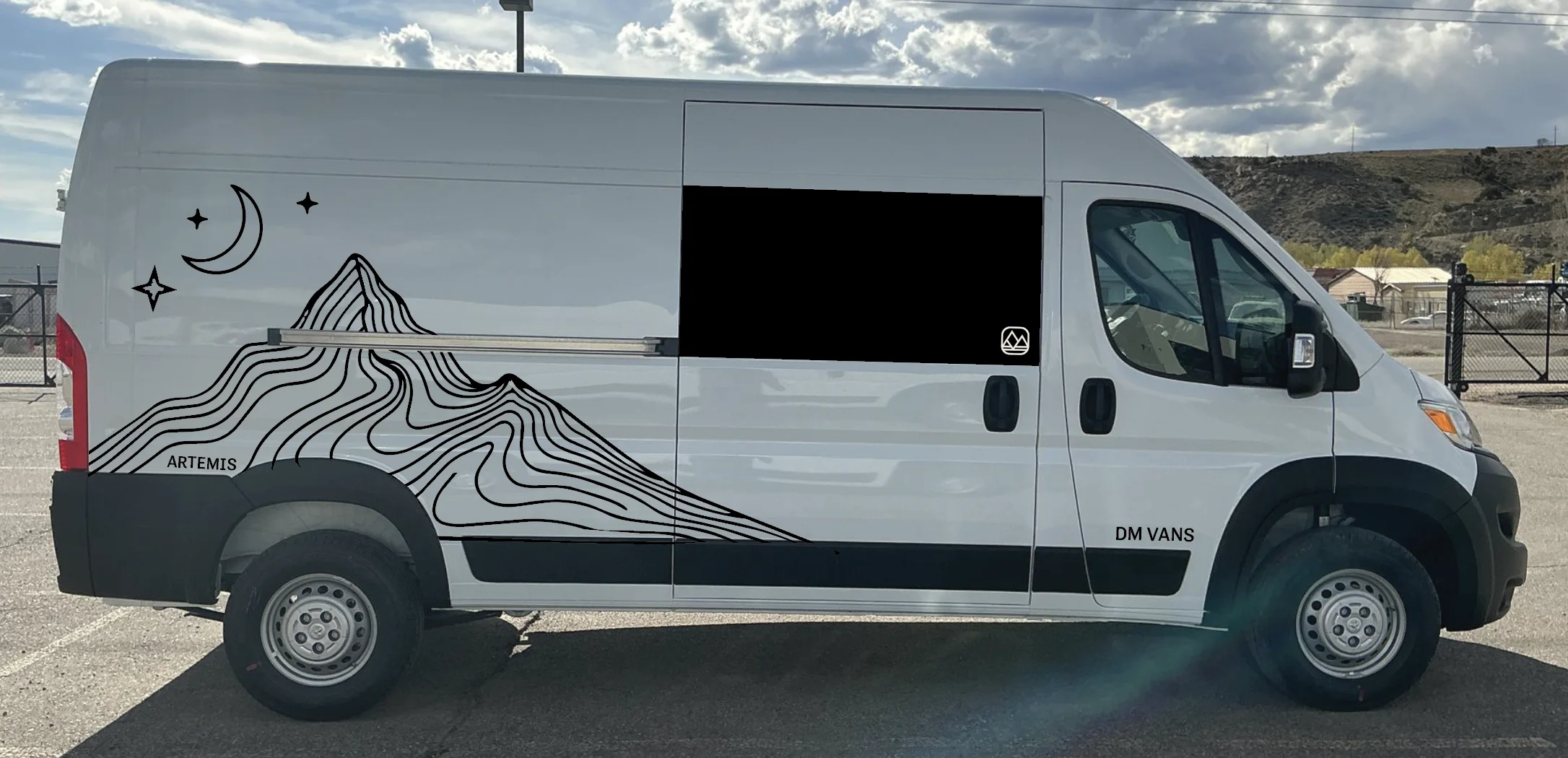 2026 LV5 Artemis Edition - White 0868 (3 of 7) - Image 2